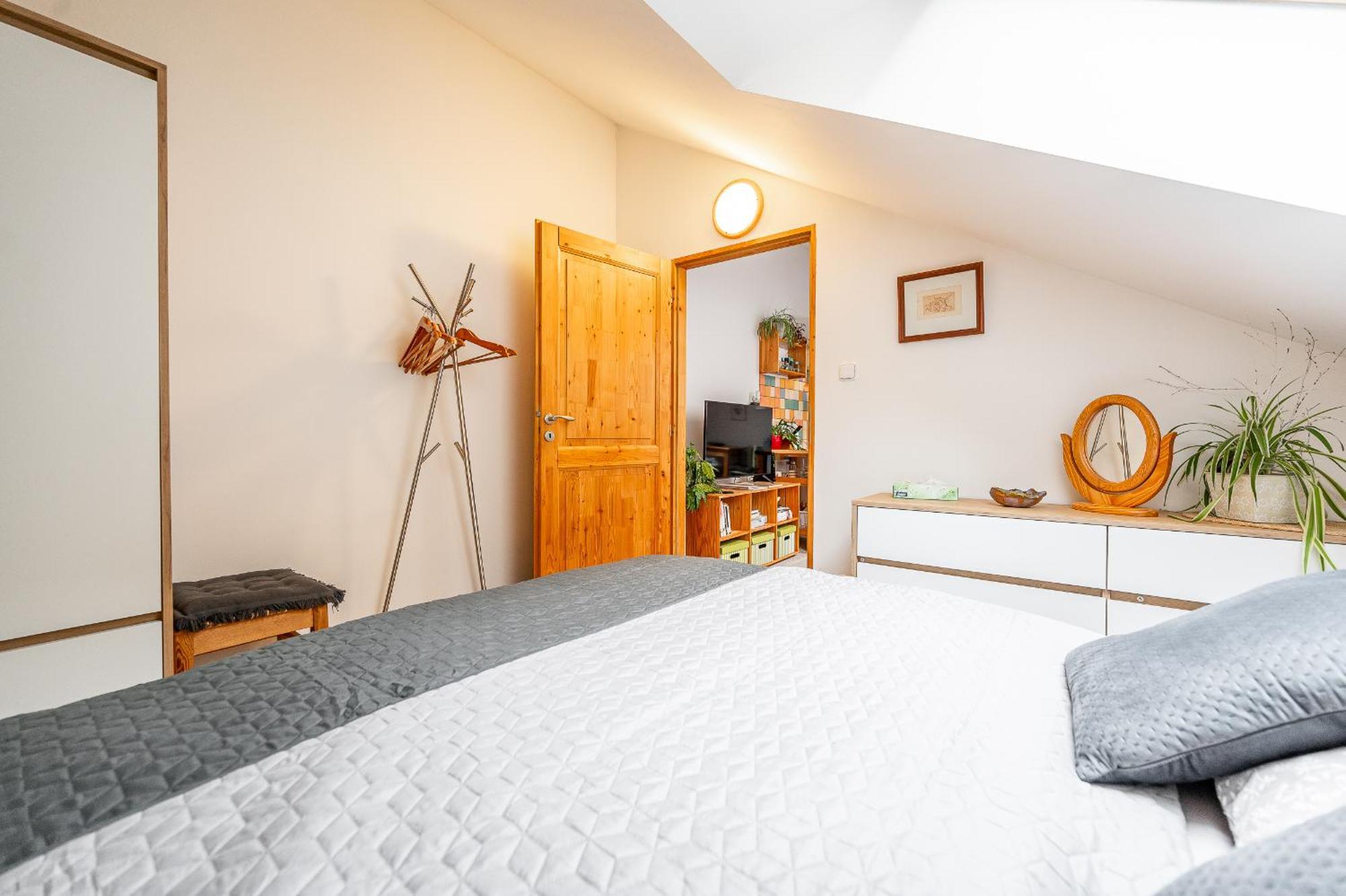 2 Room Flat Hlavna Kosice With Parking Екстер'єр фото